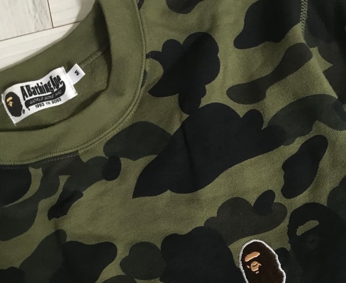 베이프 맨투맨  상품이미지1