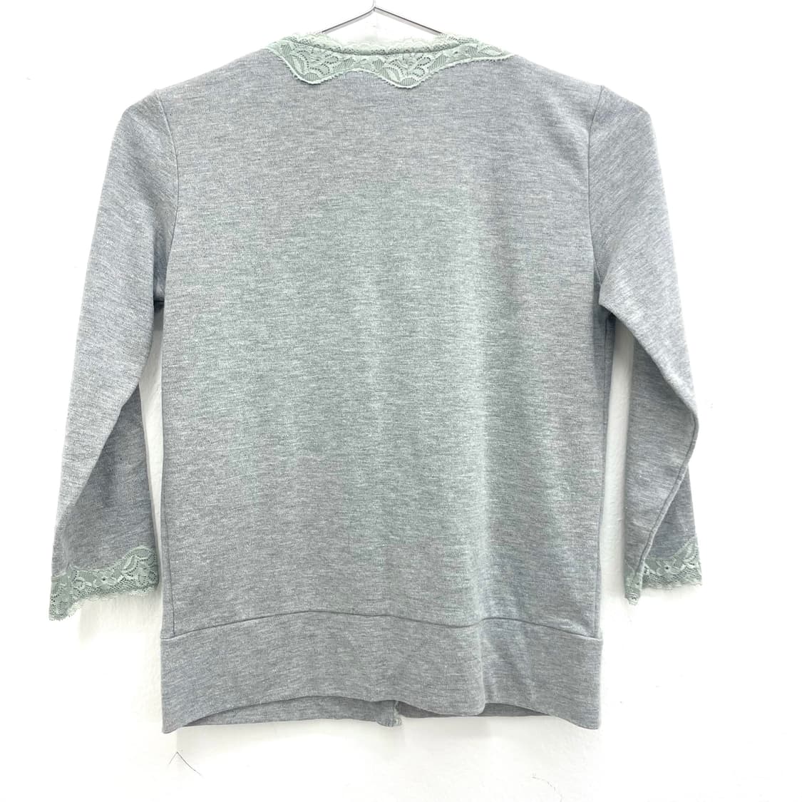 Grey lace three-quarter sleeve cardigan 상품이미지2