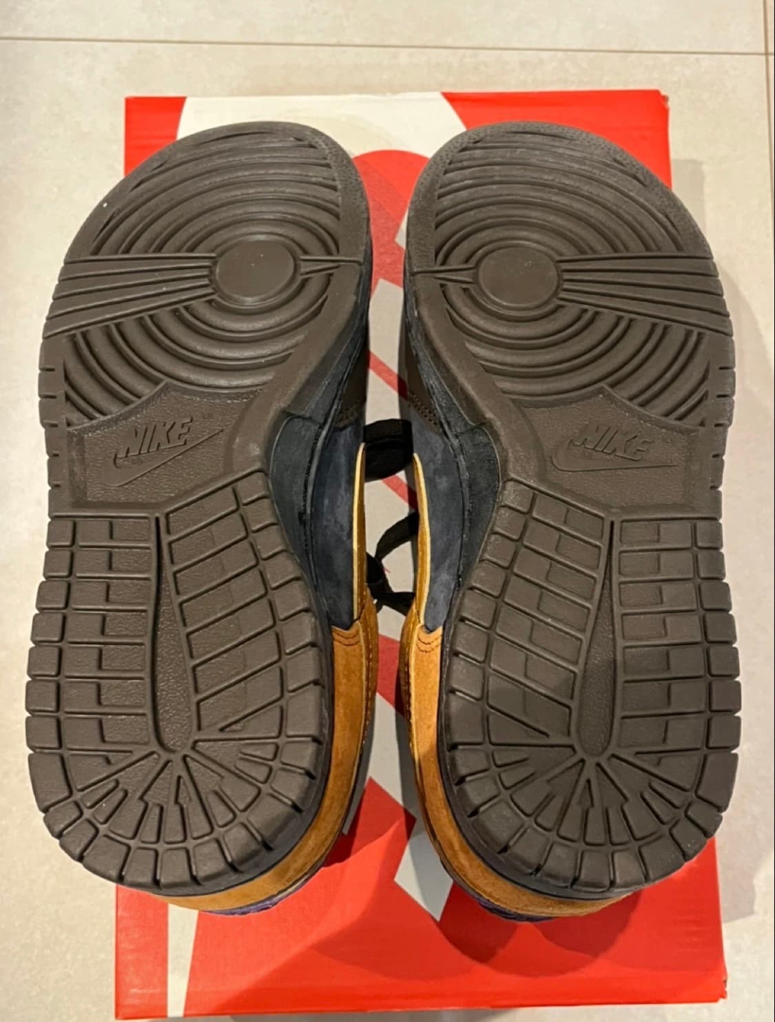 나이키 덩크 로우 레트로 프리미엄 사이다 상품이미지3