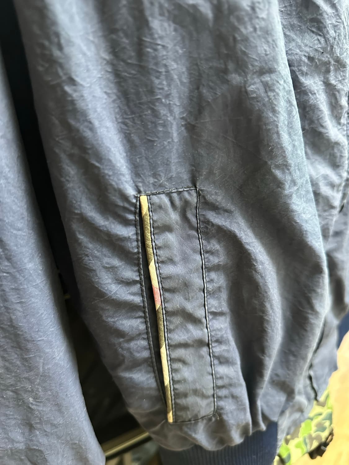 급처) 버버리 남성 바람막이자켓 XXL 네이비 실측100 상품이미지4