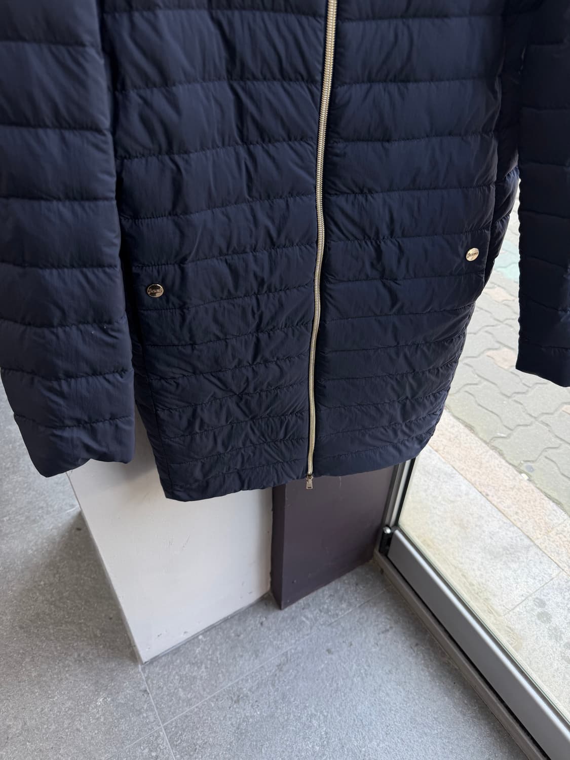 에르노 리버시블 구스다운 경량 패딩자켓 상품이미지4