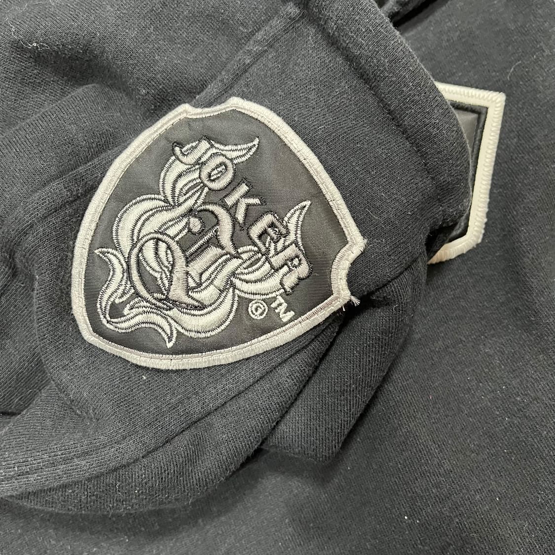 조커 블랙&화이트 77 넘버 올드스쿨 후디 집업 상품이미지7