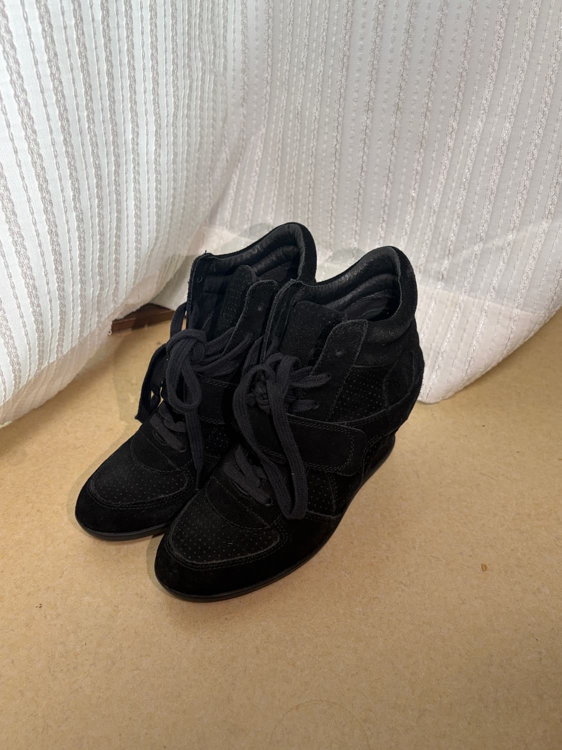 Ash suade wedge heel 상품이미지2