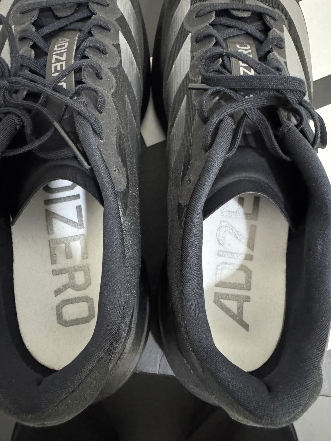 아디다스 아디제로 EVO SL 280 코어 블랙 아이언 메탈릭 상품이미지4