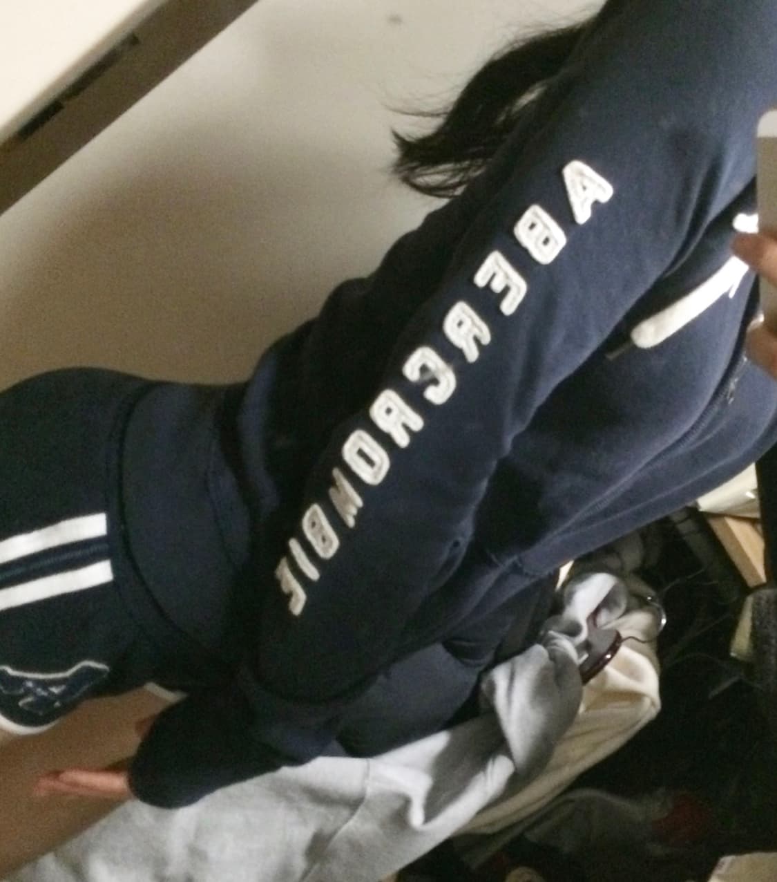 아베크롬비 네이비 딱붙 후드집업 사이드 레터링 상품이미지4