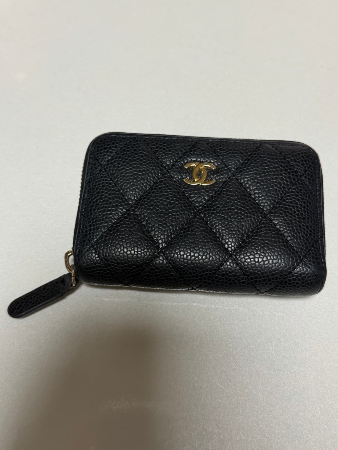 샤넬 캐비어 반지갑 상품이미지1