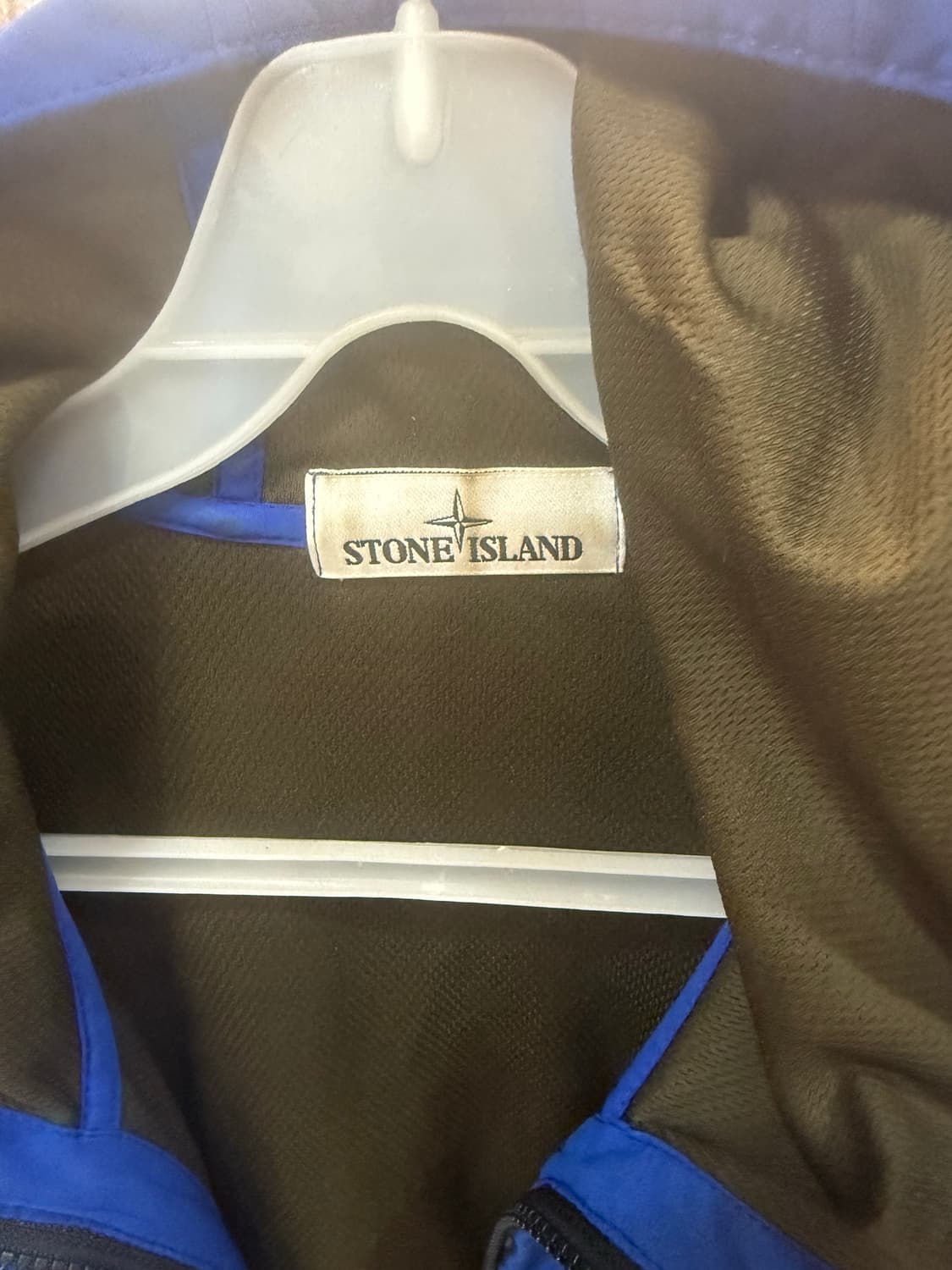 105 정품 스톤아일랜드 소프트쉘 후드자켓 팝니다 상품이미지3