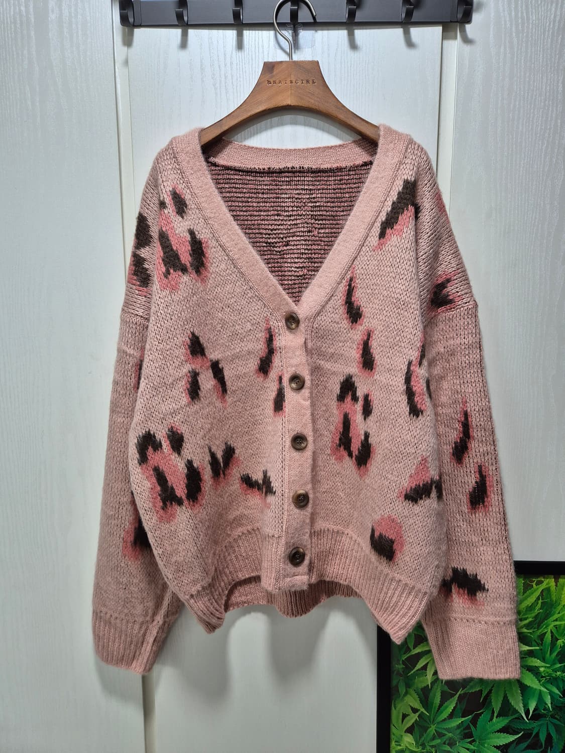 핑크 레오파드 니트 가디건 상품이미지1