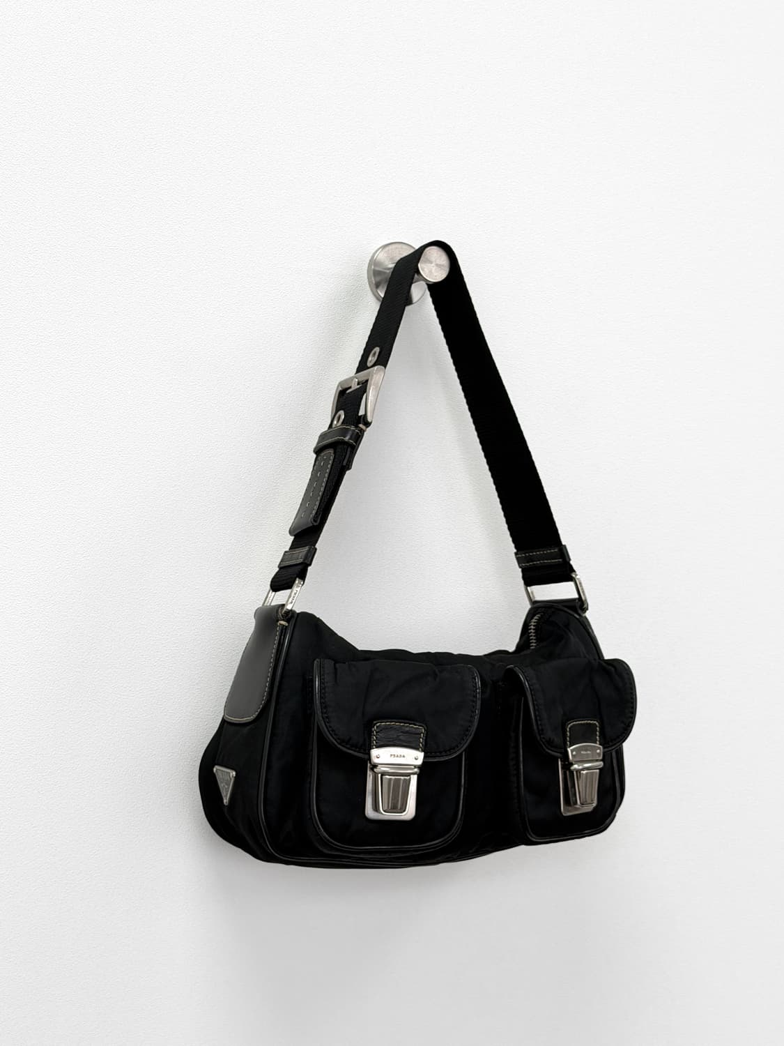 프라다 테수토 나일론 투 포켓 숄더백 상품이미지2
