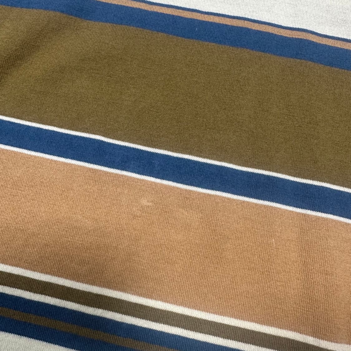 ✨ (바배) 미우미우 스트라이프 폴로 셔츠 카라 롱슬리브  상품이미지7