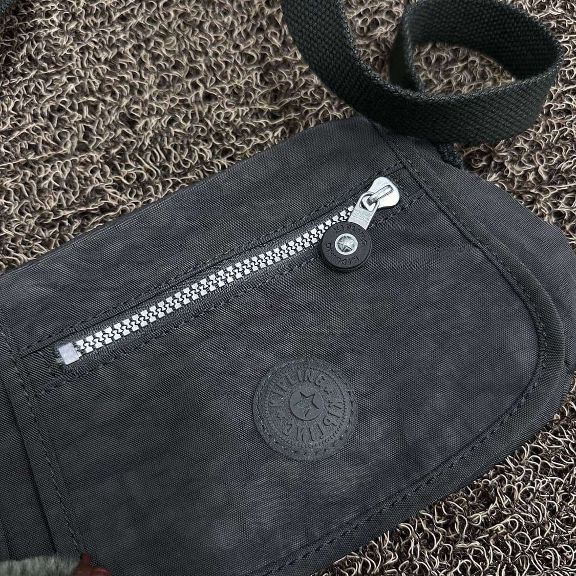 키플링 여성 미니 크로스백 가방 상품이미지2