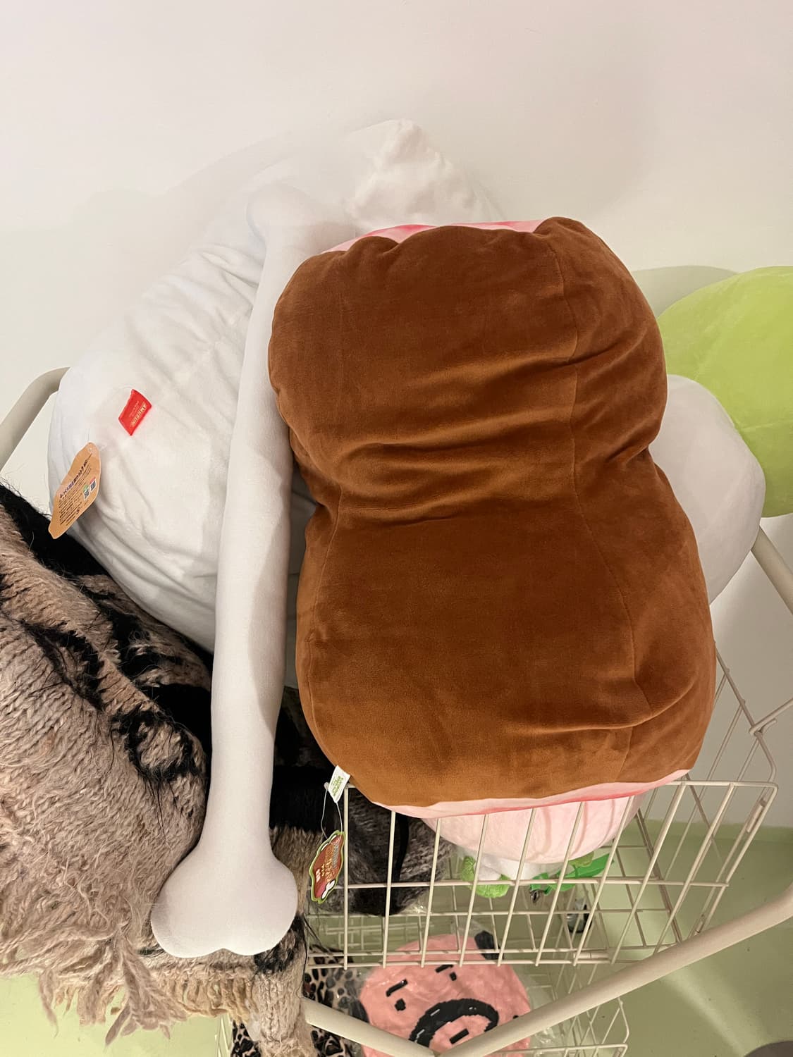 뼈와 살이 분리되는! 고기 쿠션 🍖 상품이미지3