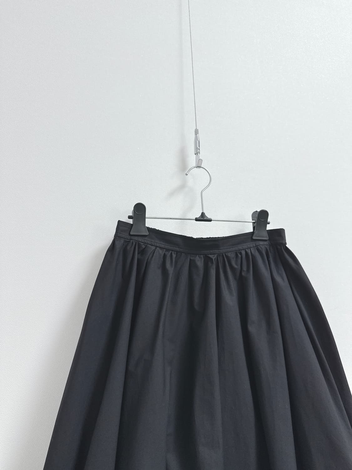 cos 코스 블랙 코튼 미디 스커트 상품이미지4