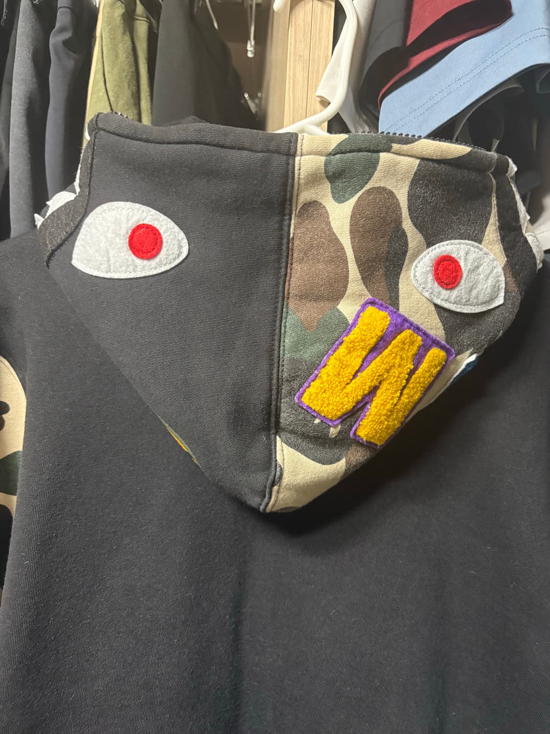 베이프 샤크후드 초희귀매물 상품이미지3