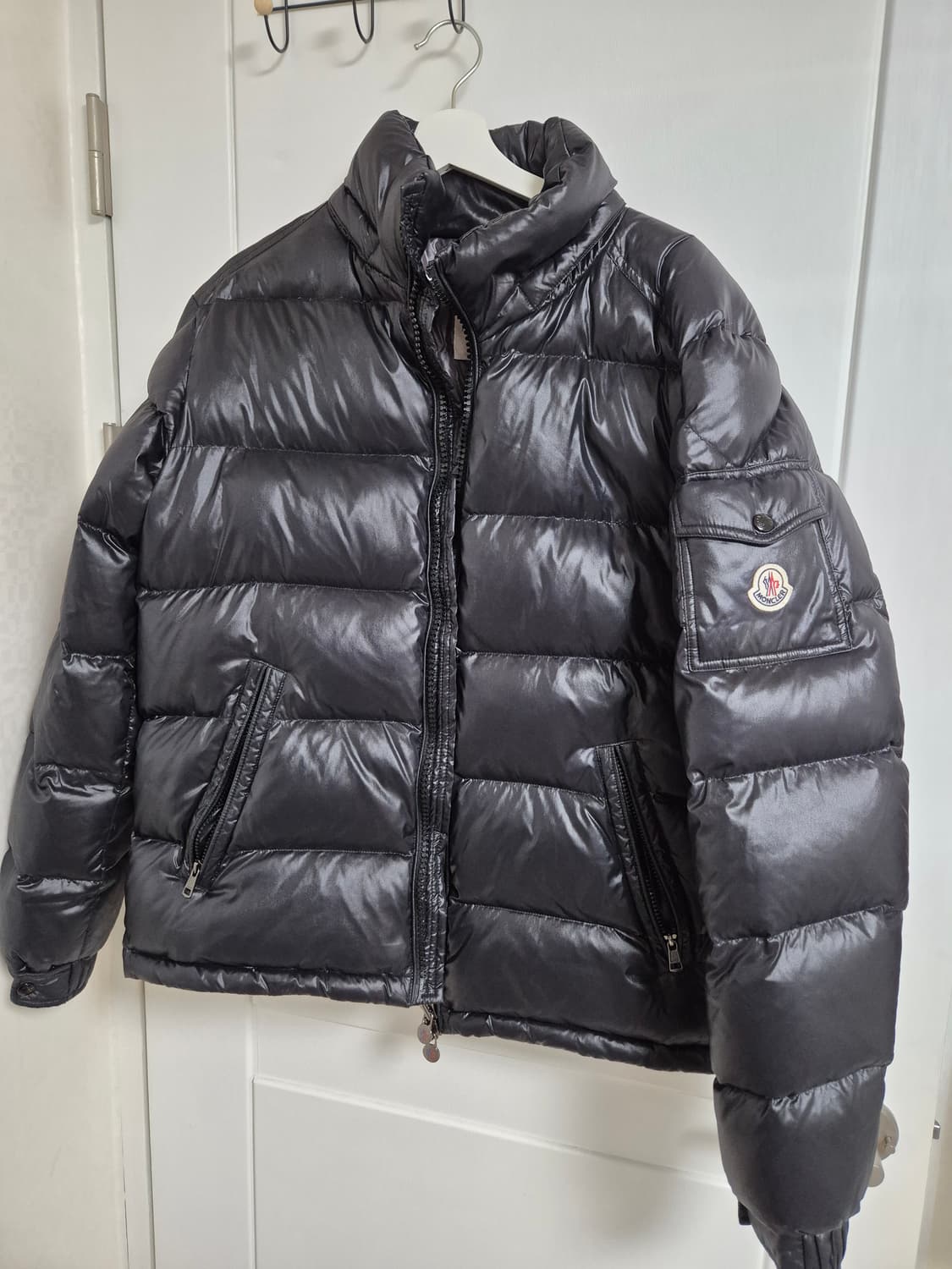 몽클레어 마야 패딩 블랙 4사이즈 팝니다 상품이미지1