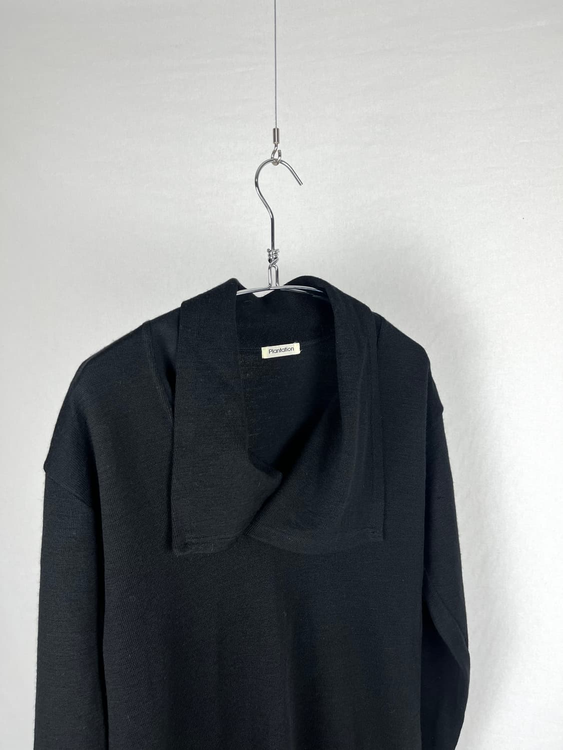 Plantation by Issey Miyake 넥 포인트 니트  상품이미지2