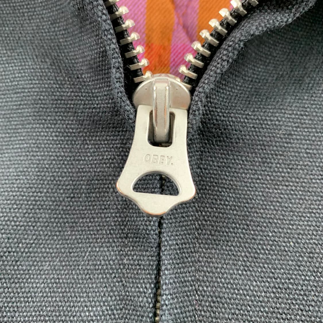 오베이 패치로고 덕 캔버스 후드 점퍼 블랙  상품이미지3