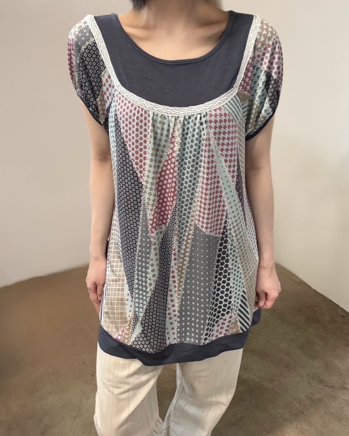 Patchwork pattern blouse  상품이미지4