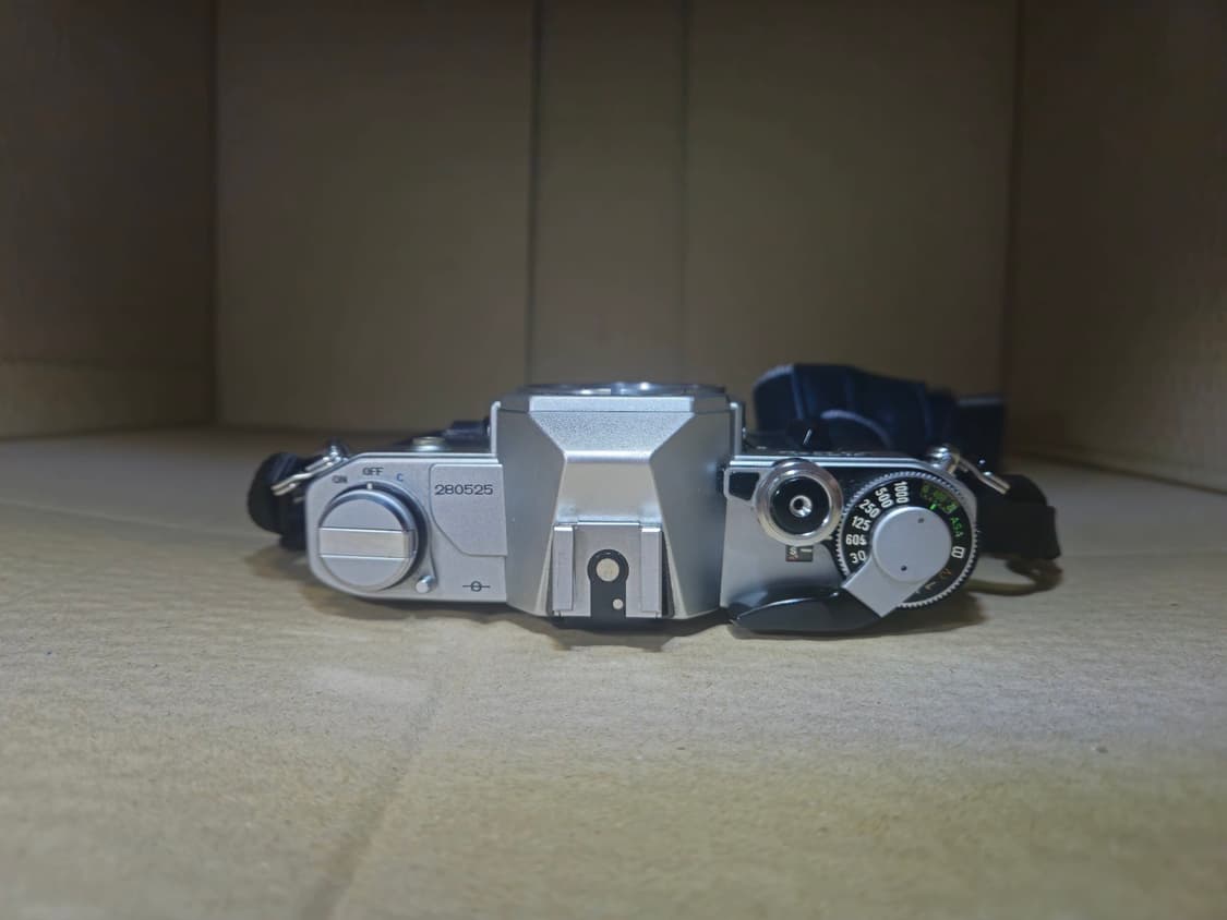 캐논 AT-1 필름 카메라 + 50mm 1.4 S.S.C 렌즈 상품이미지3