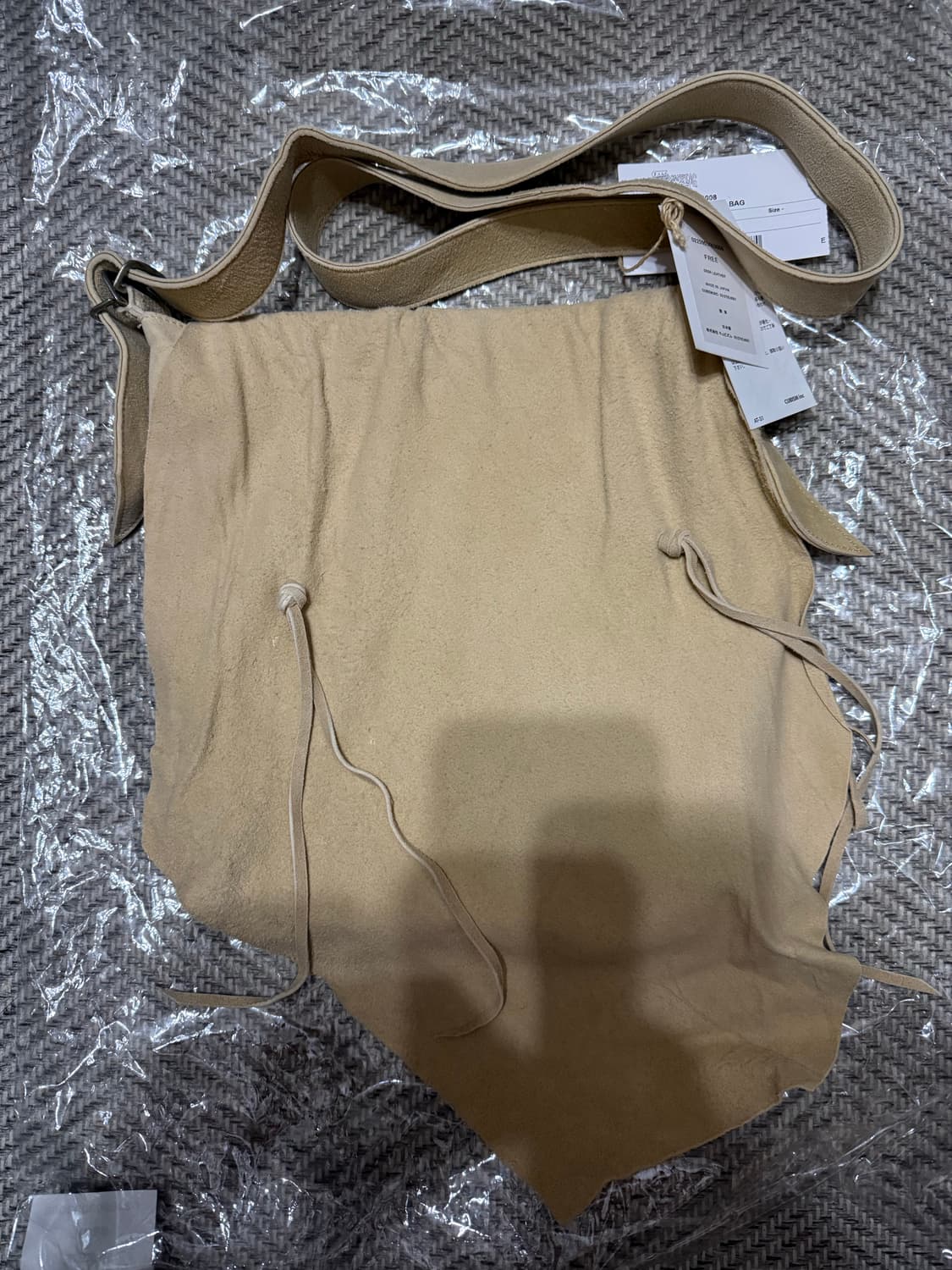 비즈빔 ict 디어스킨 숄더백 상품이미지1