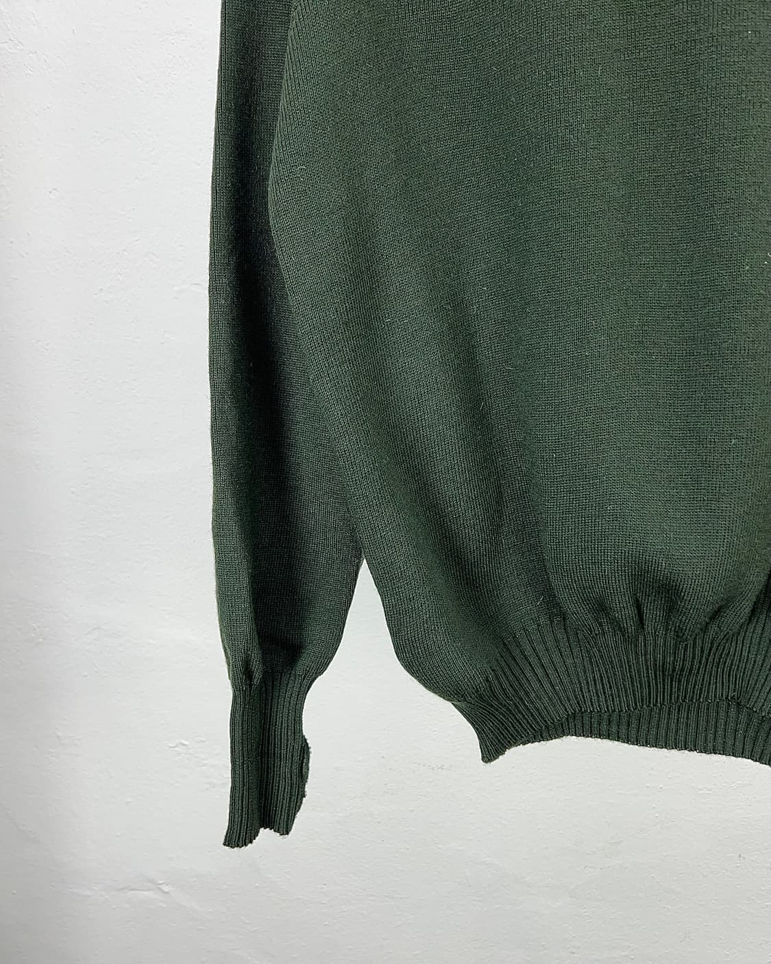 버버리 카키 그린 코만도 패치 퓨어 울 니트 스웨터 상품이미지4