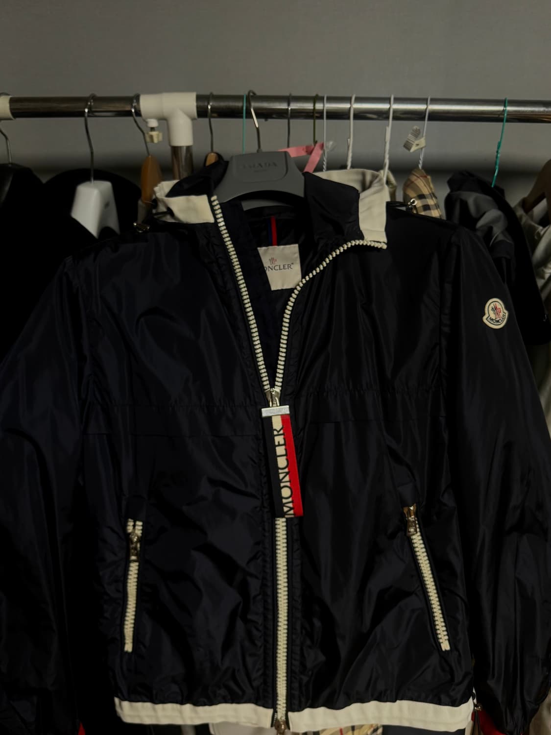 몽클레어 바람막이 상품이미지1