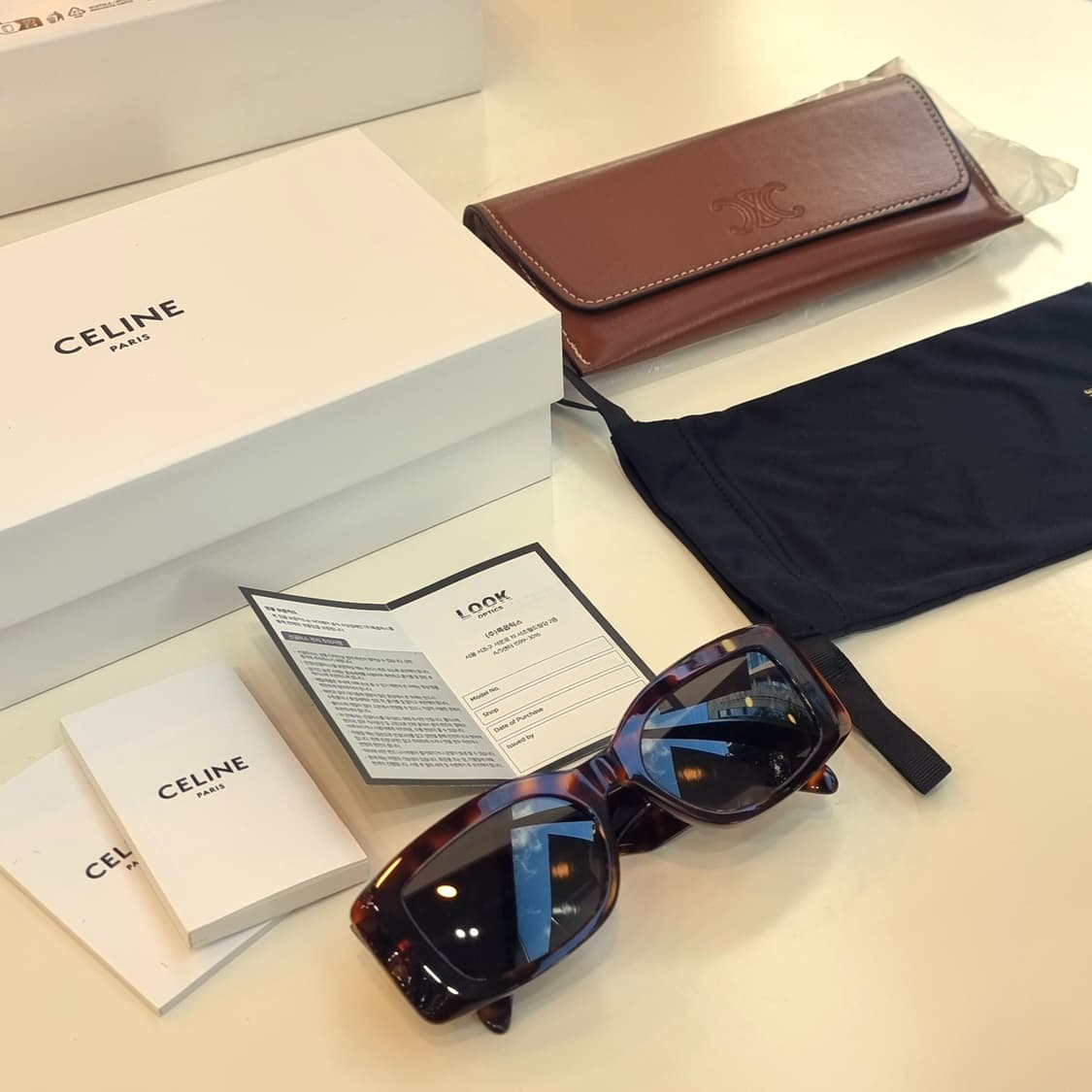 셀린느 트리오페 선글라스 CL40282U 상품이미지3