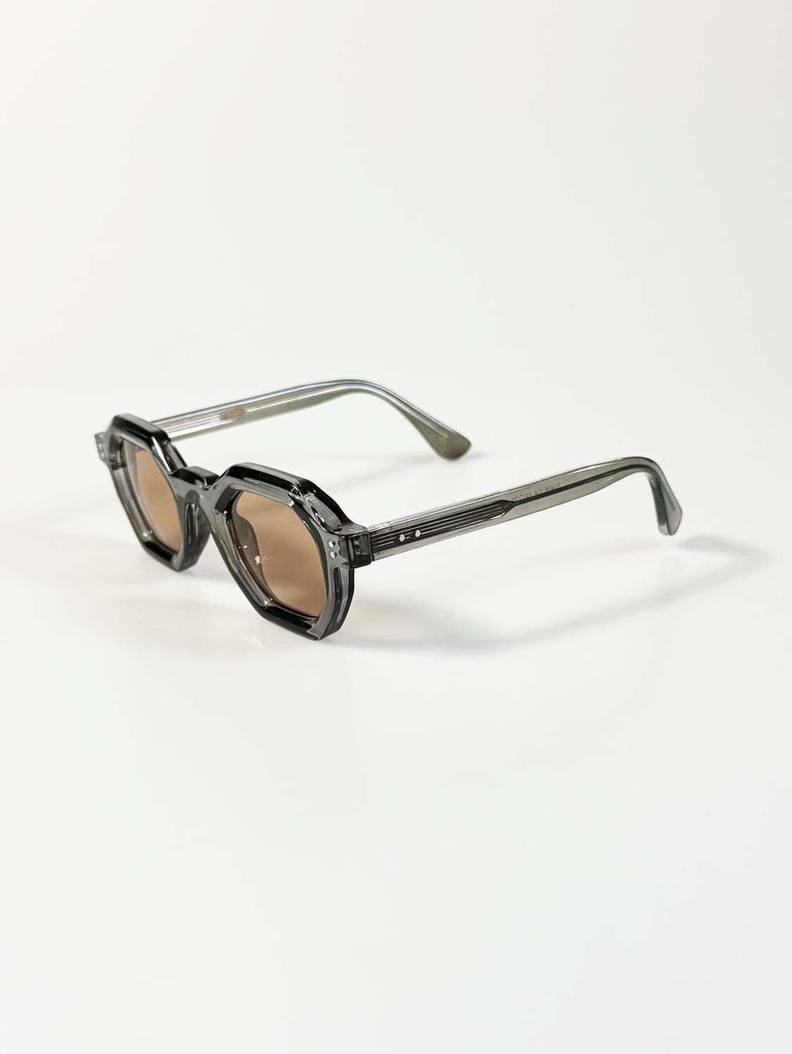 CANAAN 볼드 스퀘어 프레임 빈티지 틴트 선글라스 상품이미지3