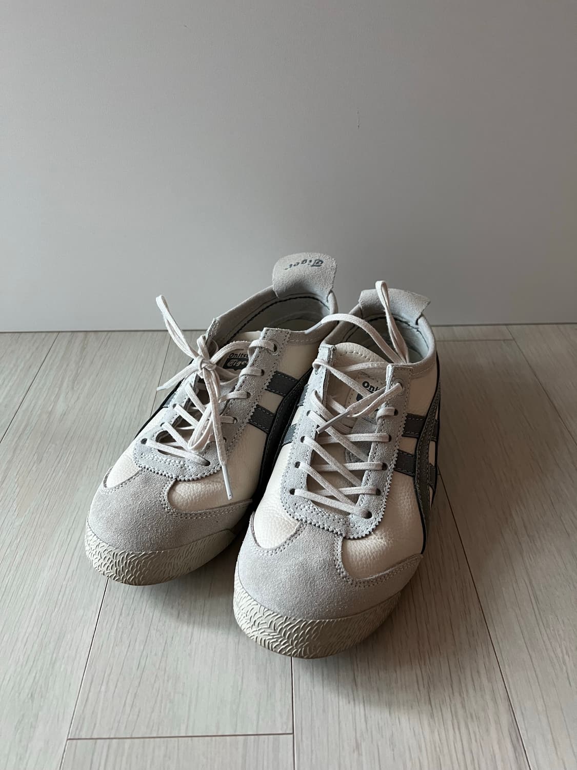 오니츠카 타이거 상품이미지2