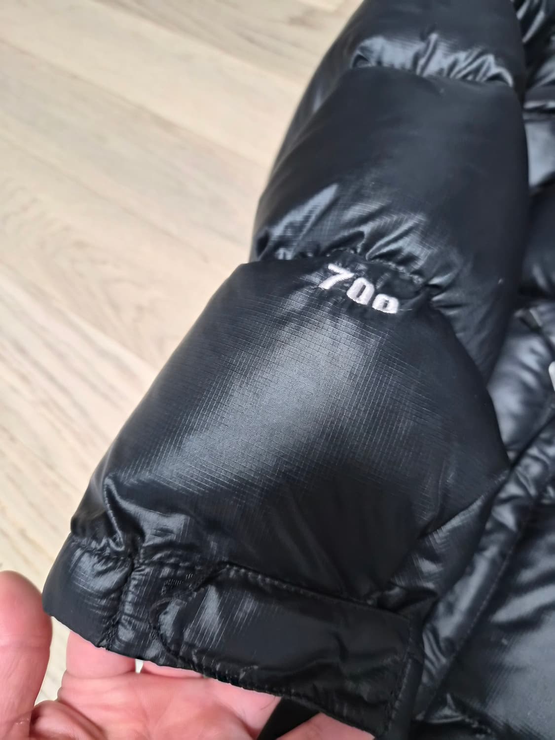 노스페이스 700  블랙패딩 상품이미지2