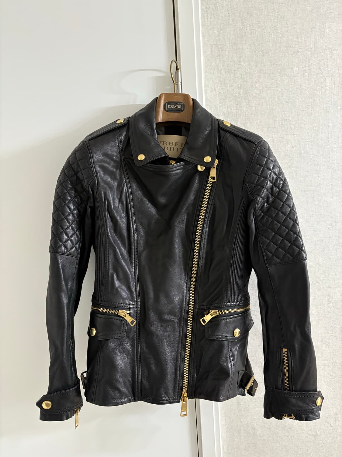 버버리 여성 가죽 라이더 자켓 상품이미지1