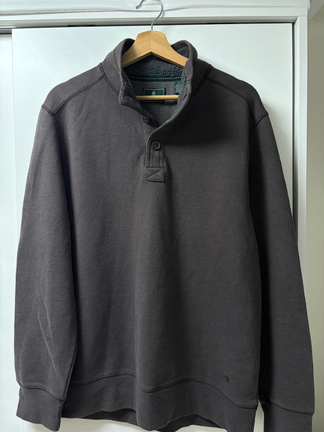 G.H.BASS 3버튼 풀오버 스웻셔츠 상품이미지1