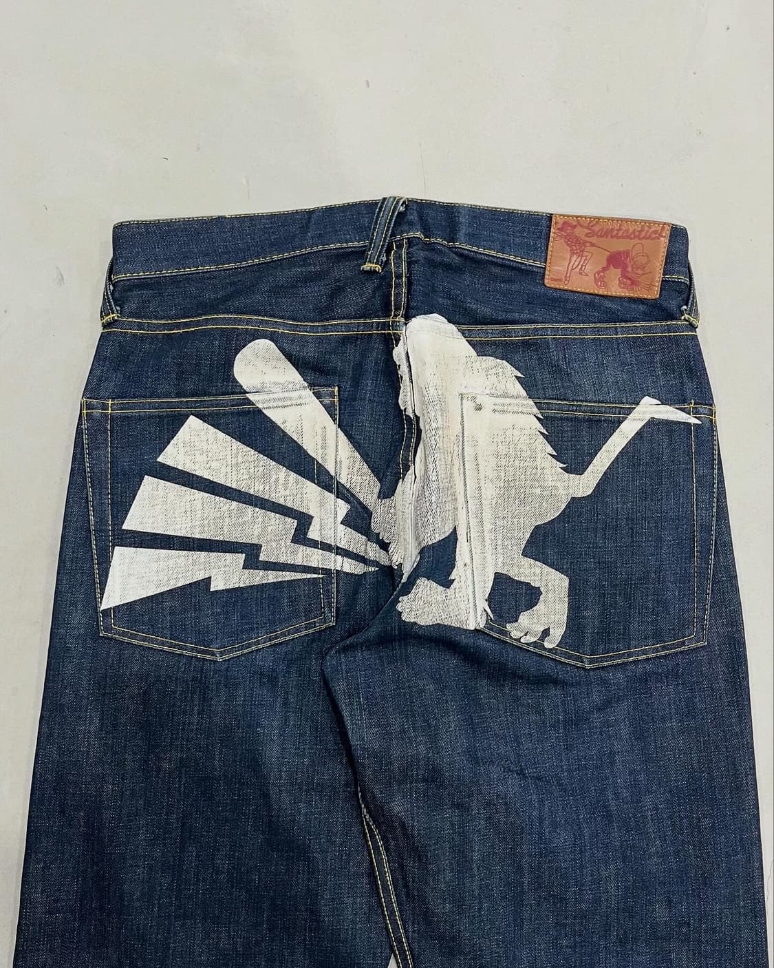 SANTASTIC! 🏏🐒 saru denim pants 상품이미지4