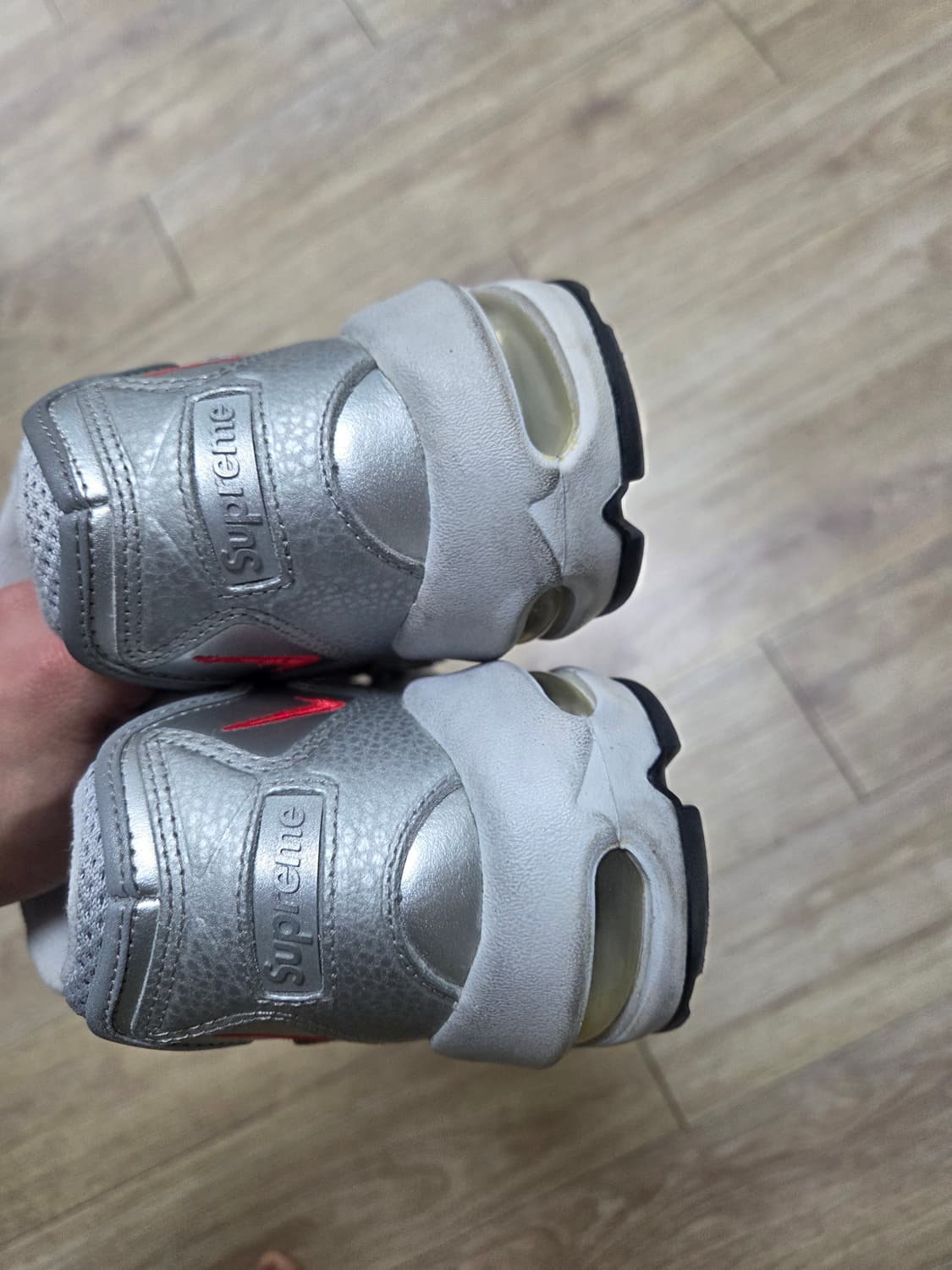 나이키 슈프림 에어맥스96 실버 260 상품이미지7