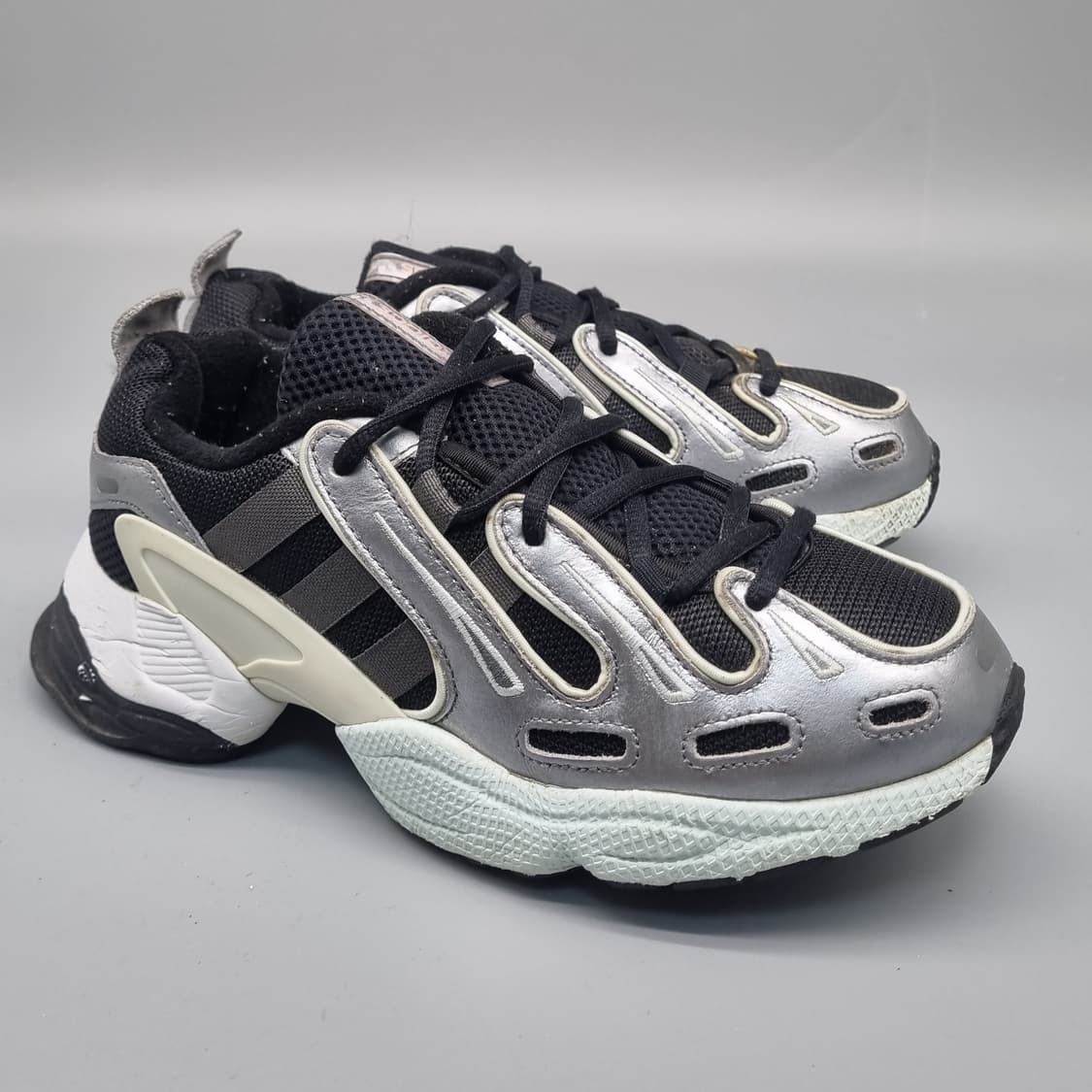 아디다스 이큅먼트 가젤 여성운동화235 상품이미지1