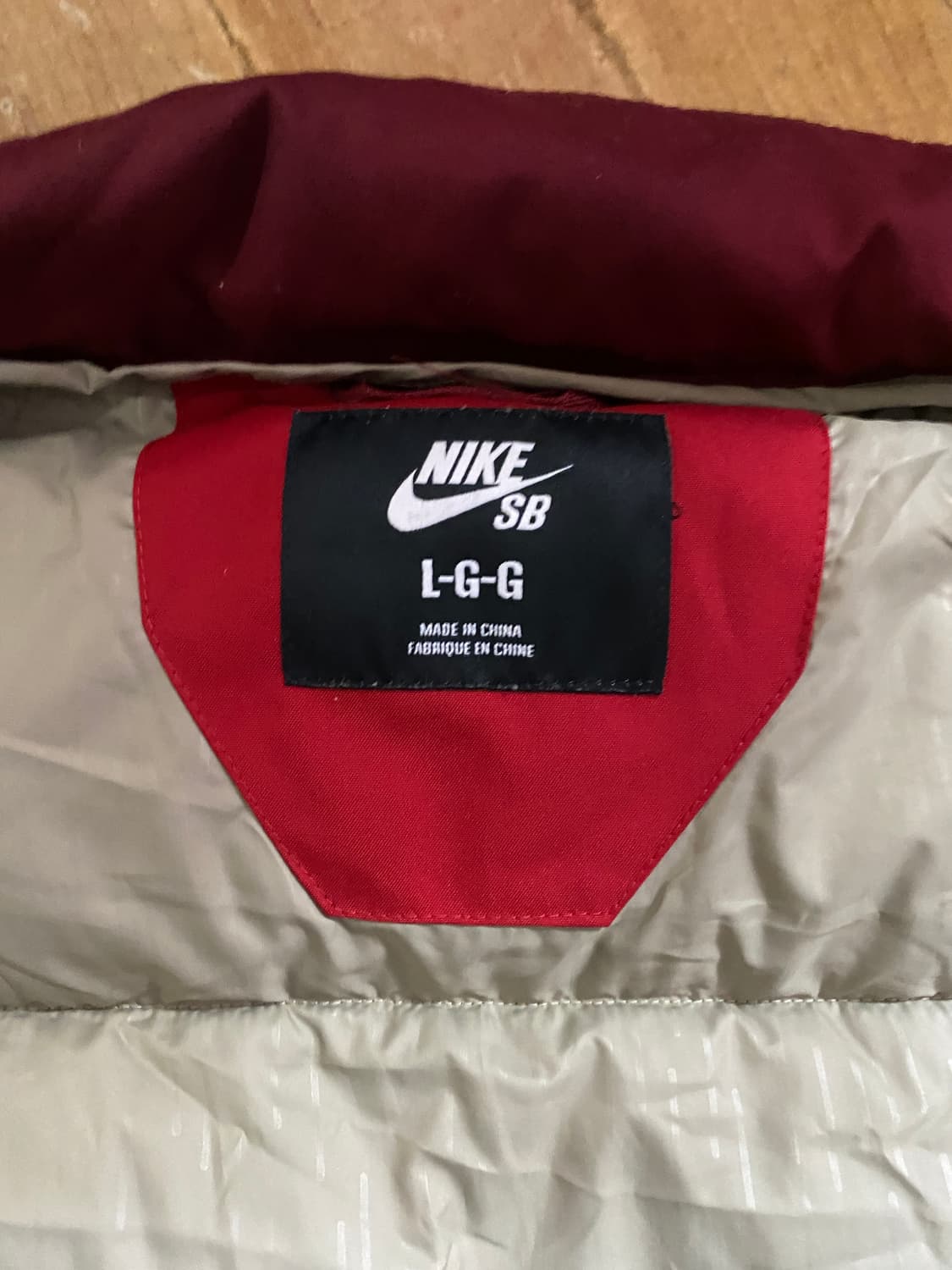 나이키 SB 다운 패딩 베스트 L 상품이미지4