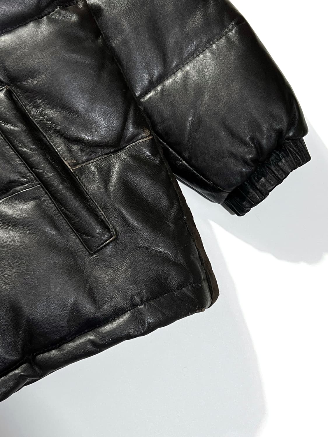 Michiko Koshino Leather Puffer 상품이미지4