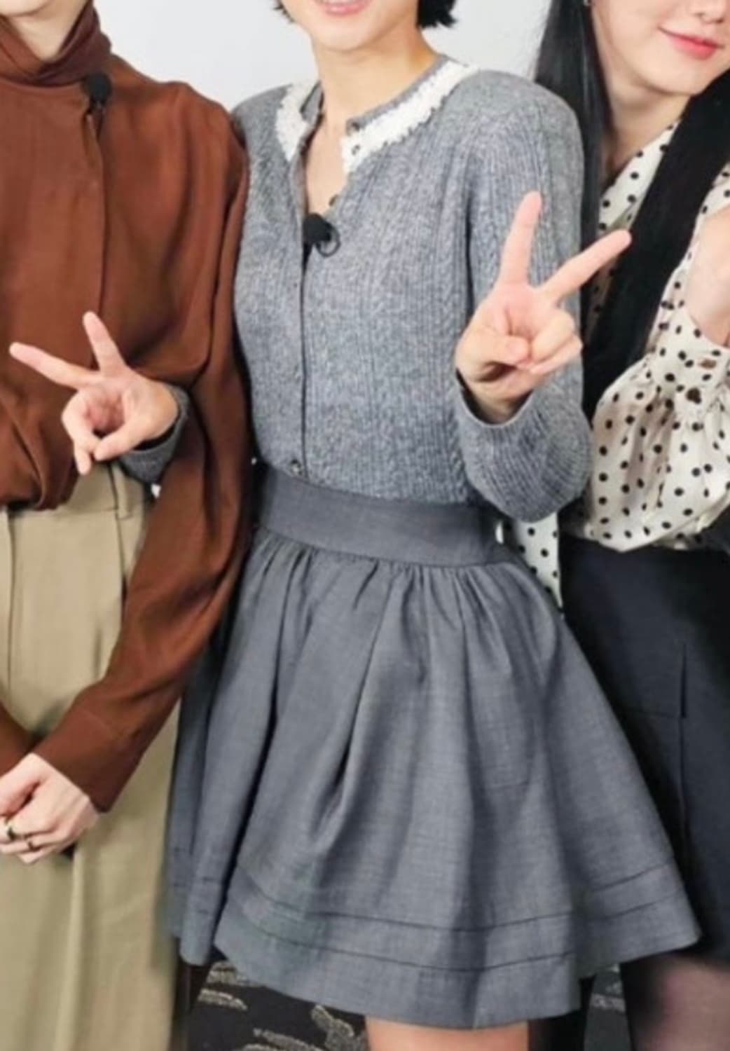 슈슈통 카라 임벨리시드 가디건 김태리 가디건 상품이미지1