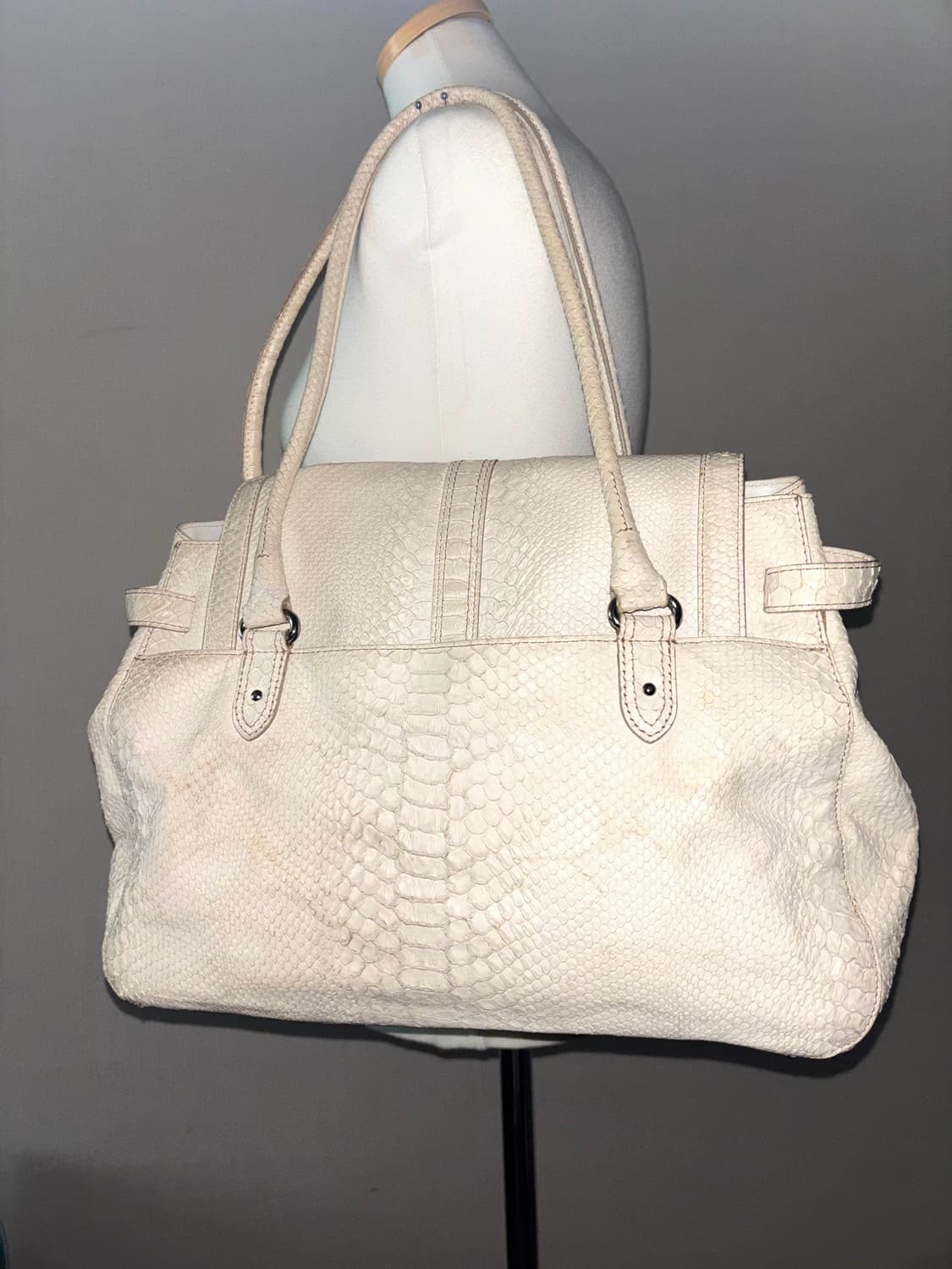 Cole haan vintage shoulder bag 상품이미지3