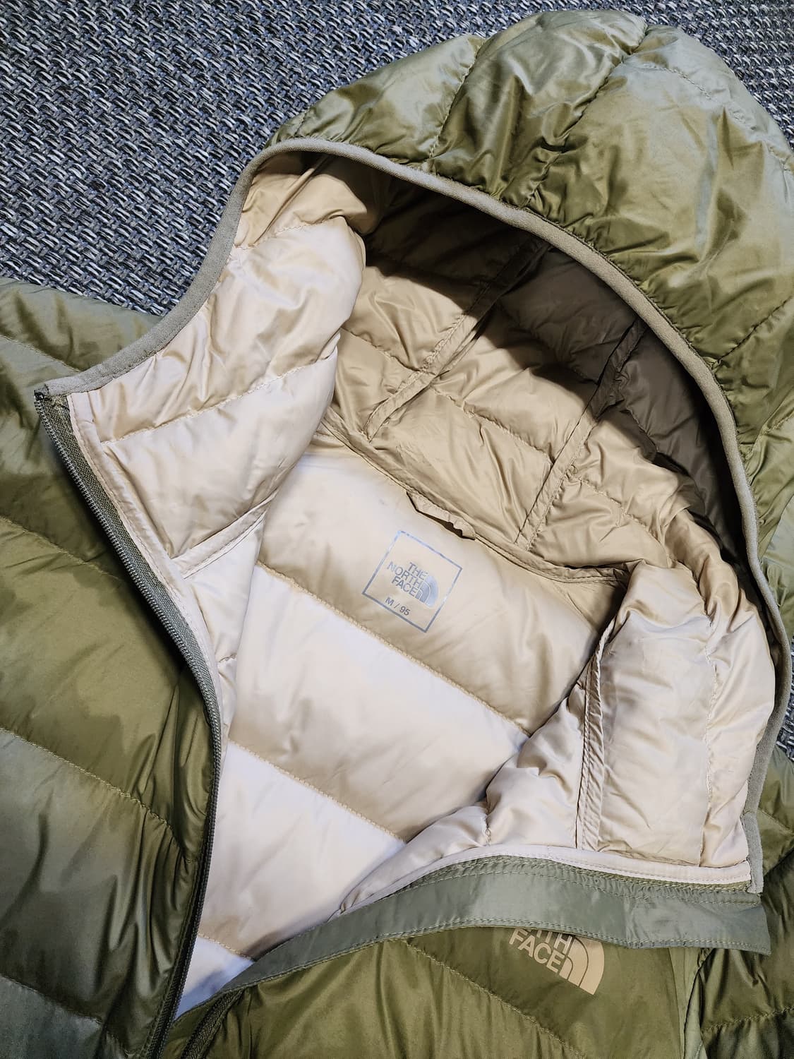 노스페이스 버몬트 후드 패딩 카키 상품이미지8