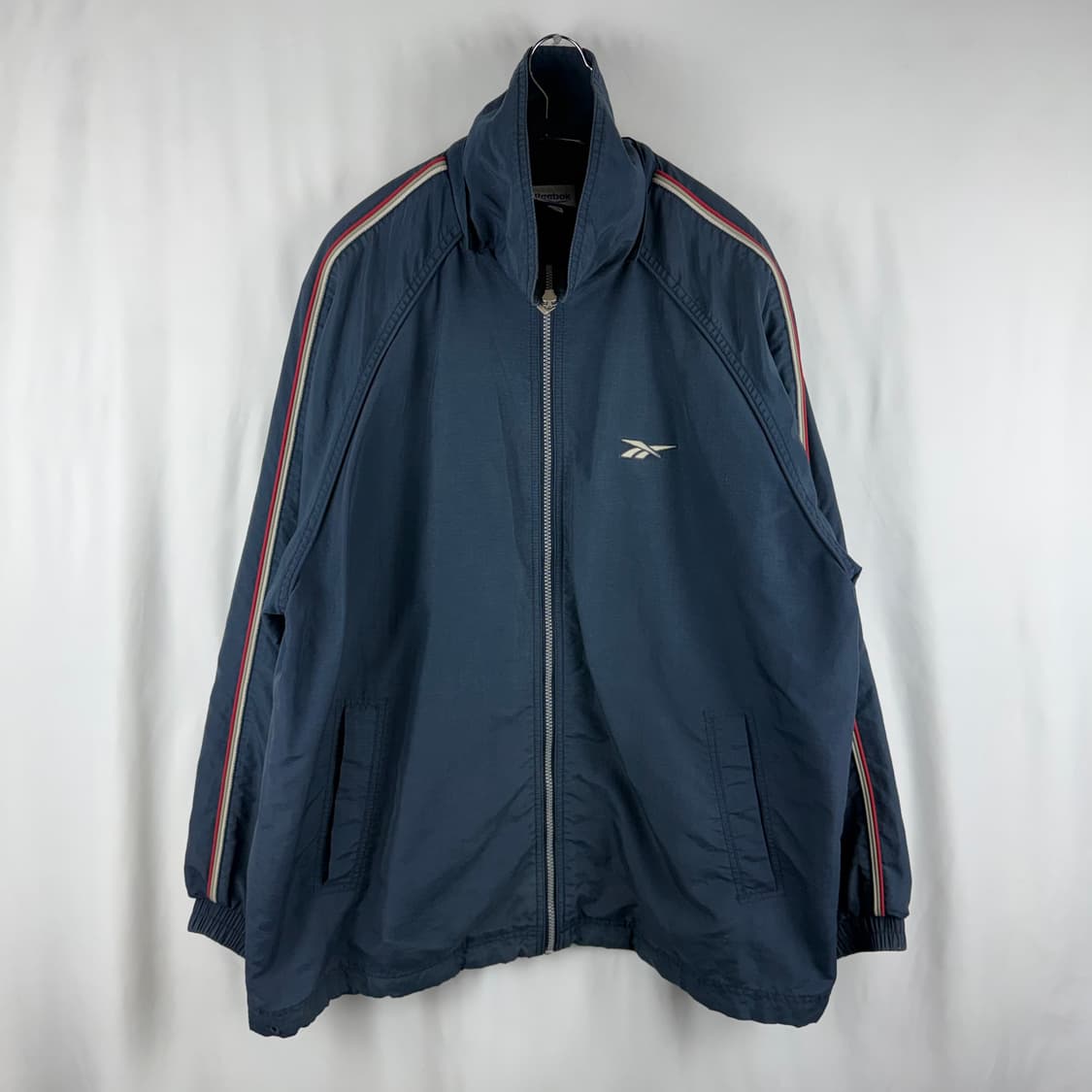 100) 리복 올드스쿨 오버핏 나일론 자켓 상품이미지2