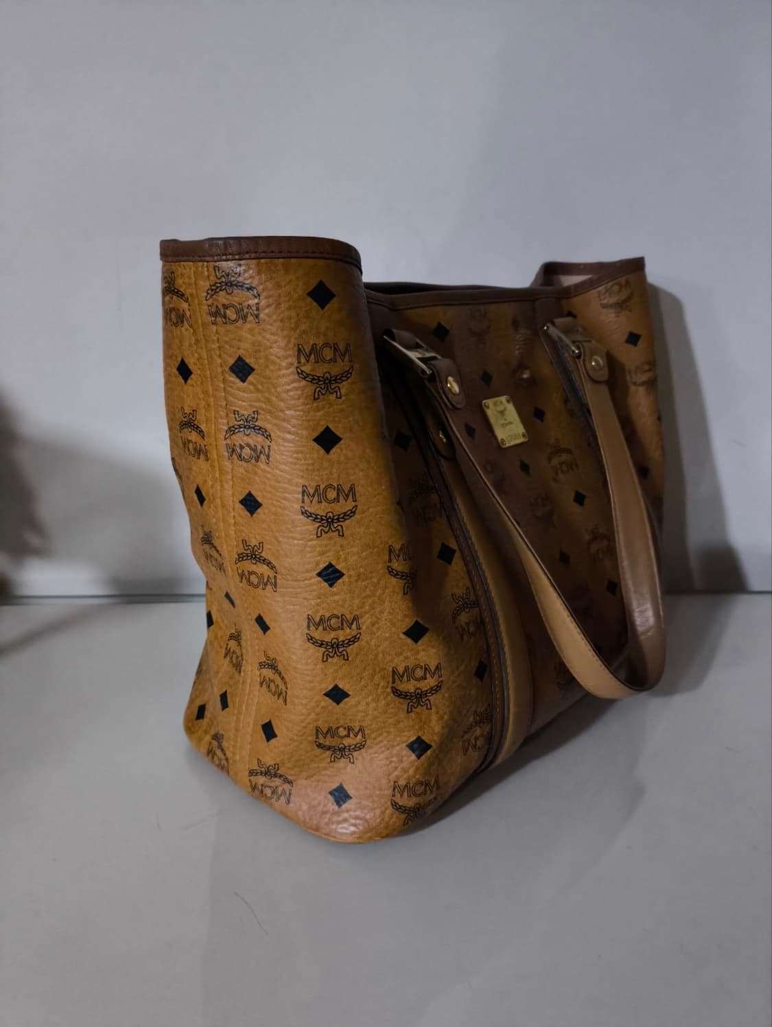 MCM 비세토스 쇼퍼백 상품이미지2