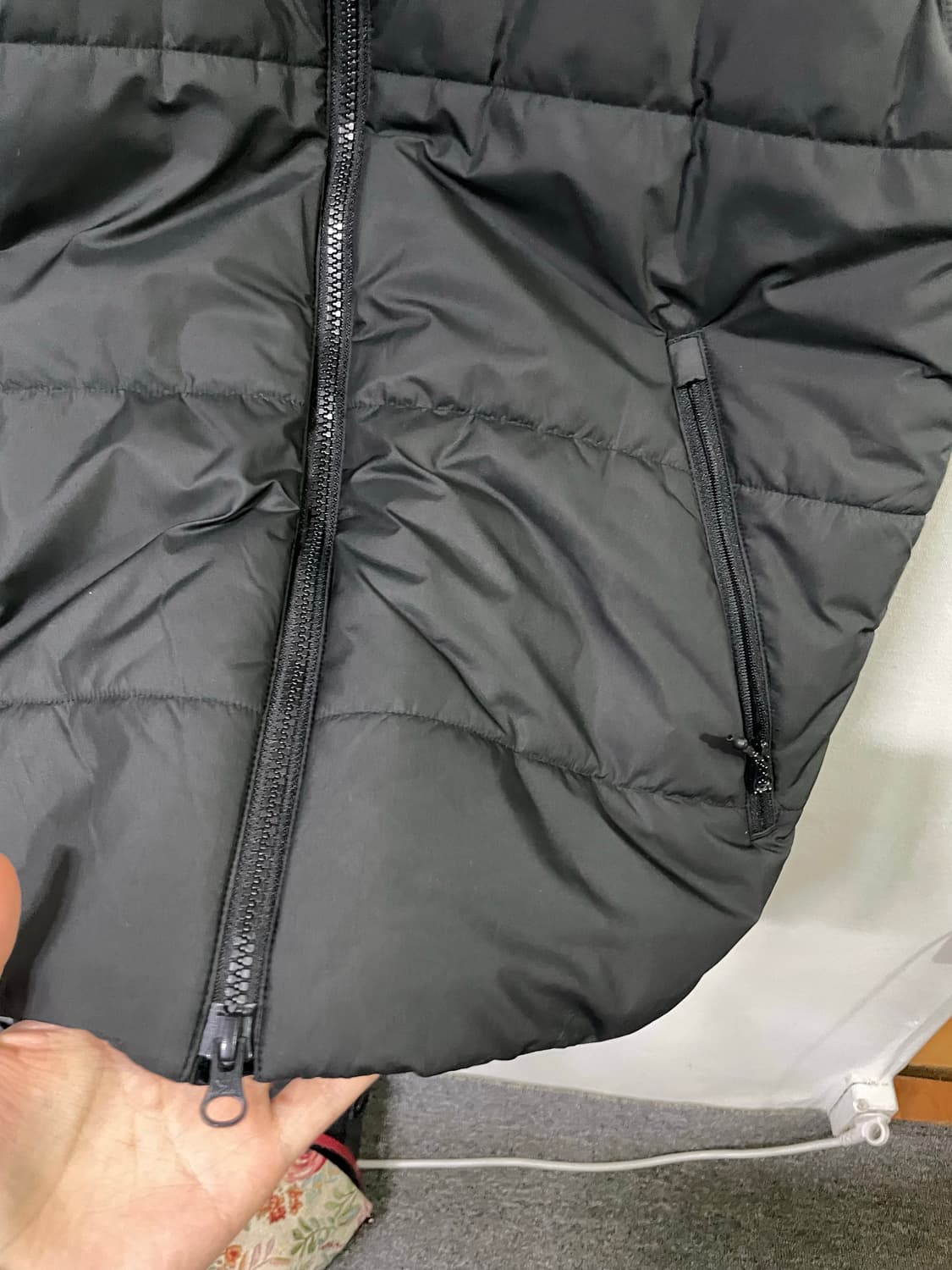 아디다스 파이어버드 조끼 패딩 자켓 블랙 L 사이즈 상품이미지4