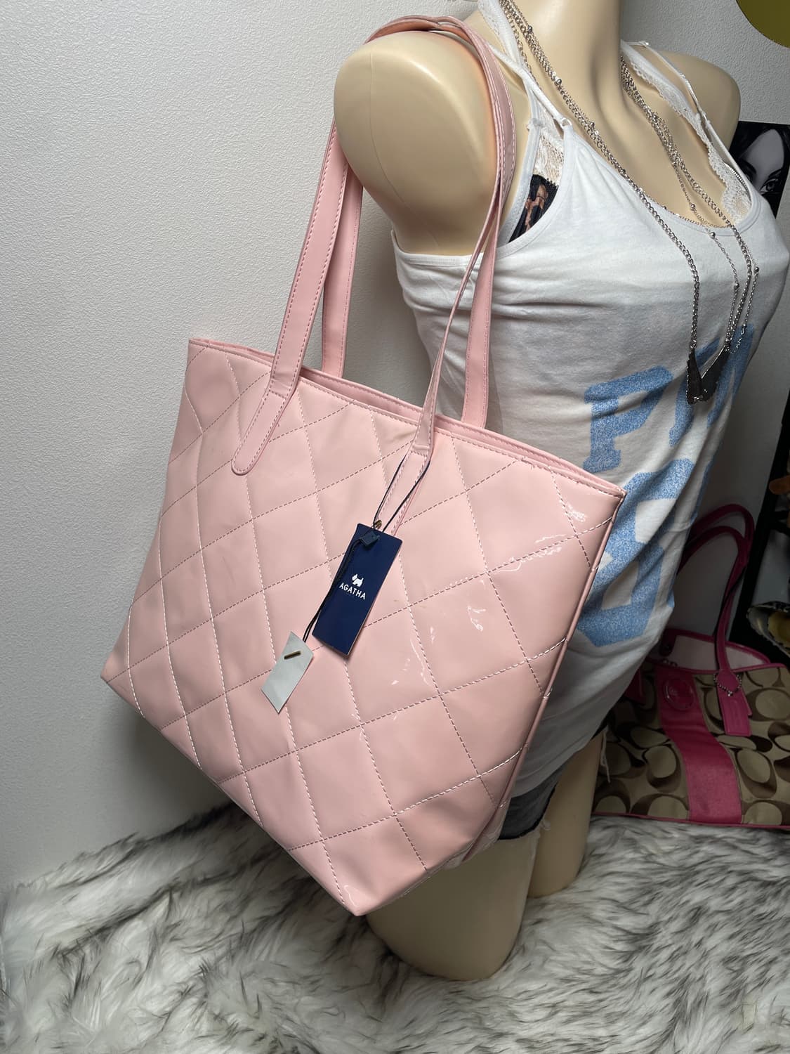 Agatha 아가타 핑크 에나멜 토트백 상품이미지3