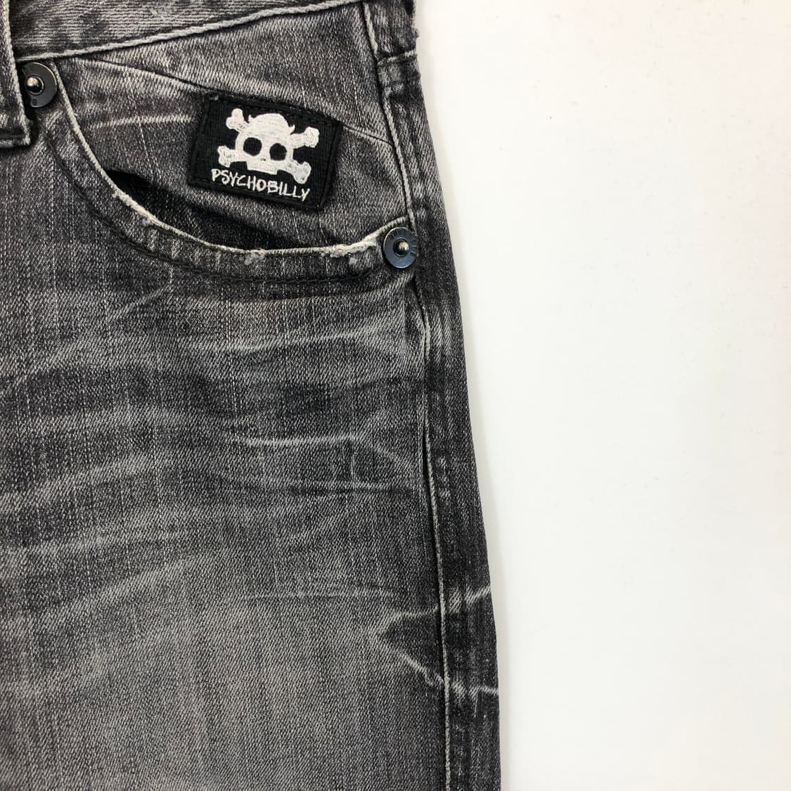 버커루 스컬패치 부츠컷 그레이데님진 31-32 인치 상품이미지2