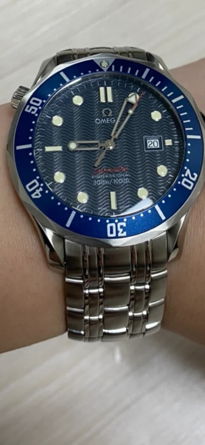 씨마스터 2세대 청판 41mm 물결 쿼츠 판매합니다 2221.80 상품이미지3