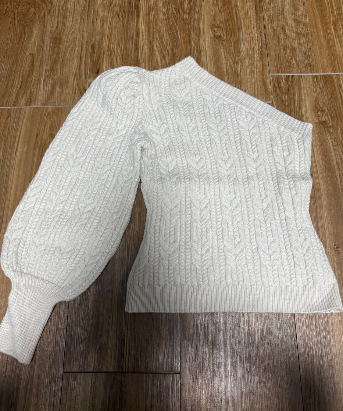 자라 원숄더 니트 상품이미지1