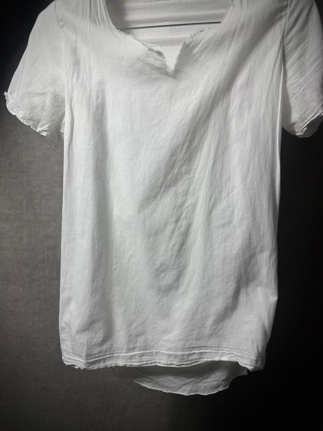 Label Under Construction Raw Edge TShirt 상품이미지3