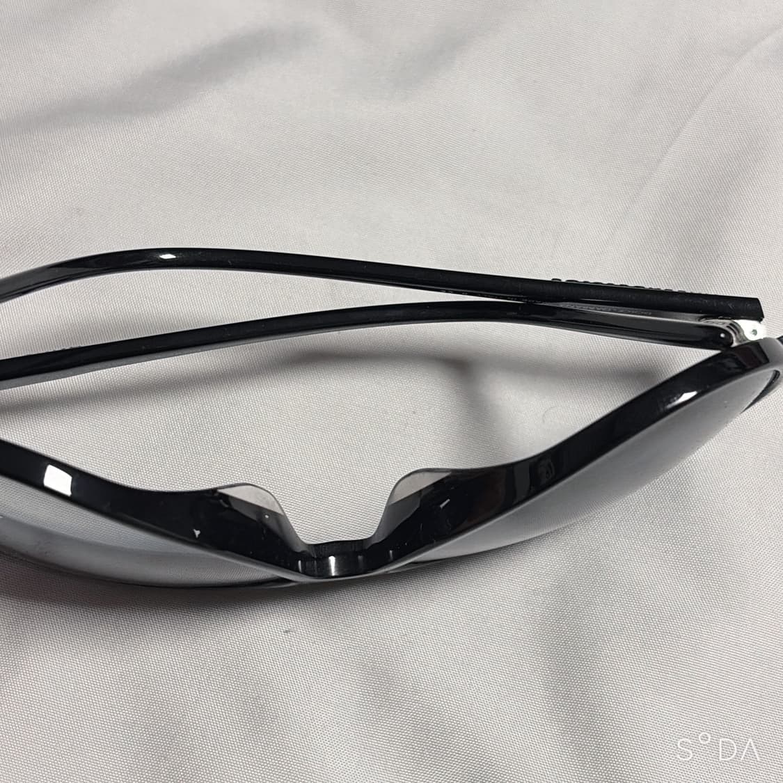 돌체앤가바나 DG4016 블랙 선글라스 케이스포함 상품이미지5