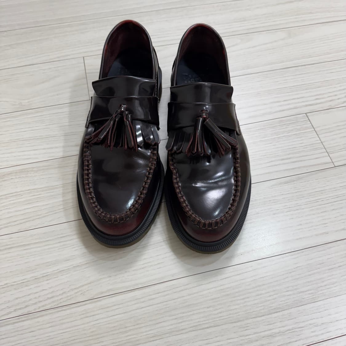 닥터마틴 아드리안 체리레드270 상품이미지1